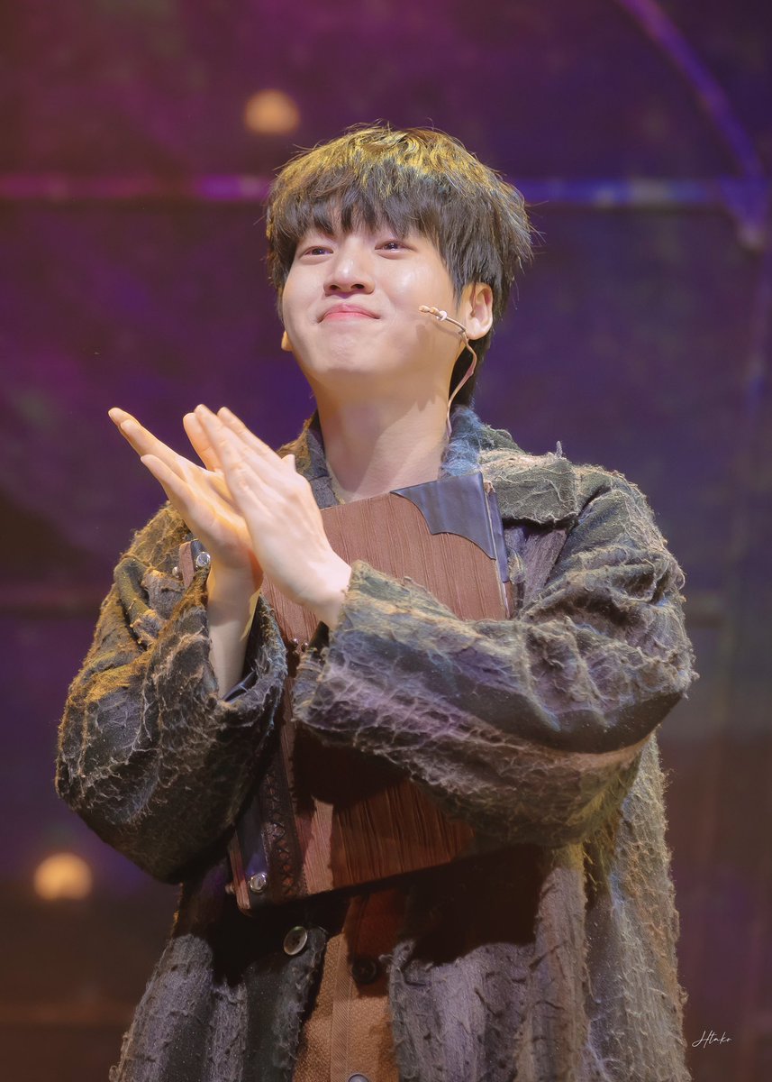 231228 은하철도의 밤
조반니 | #김리현