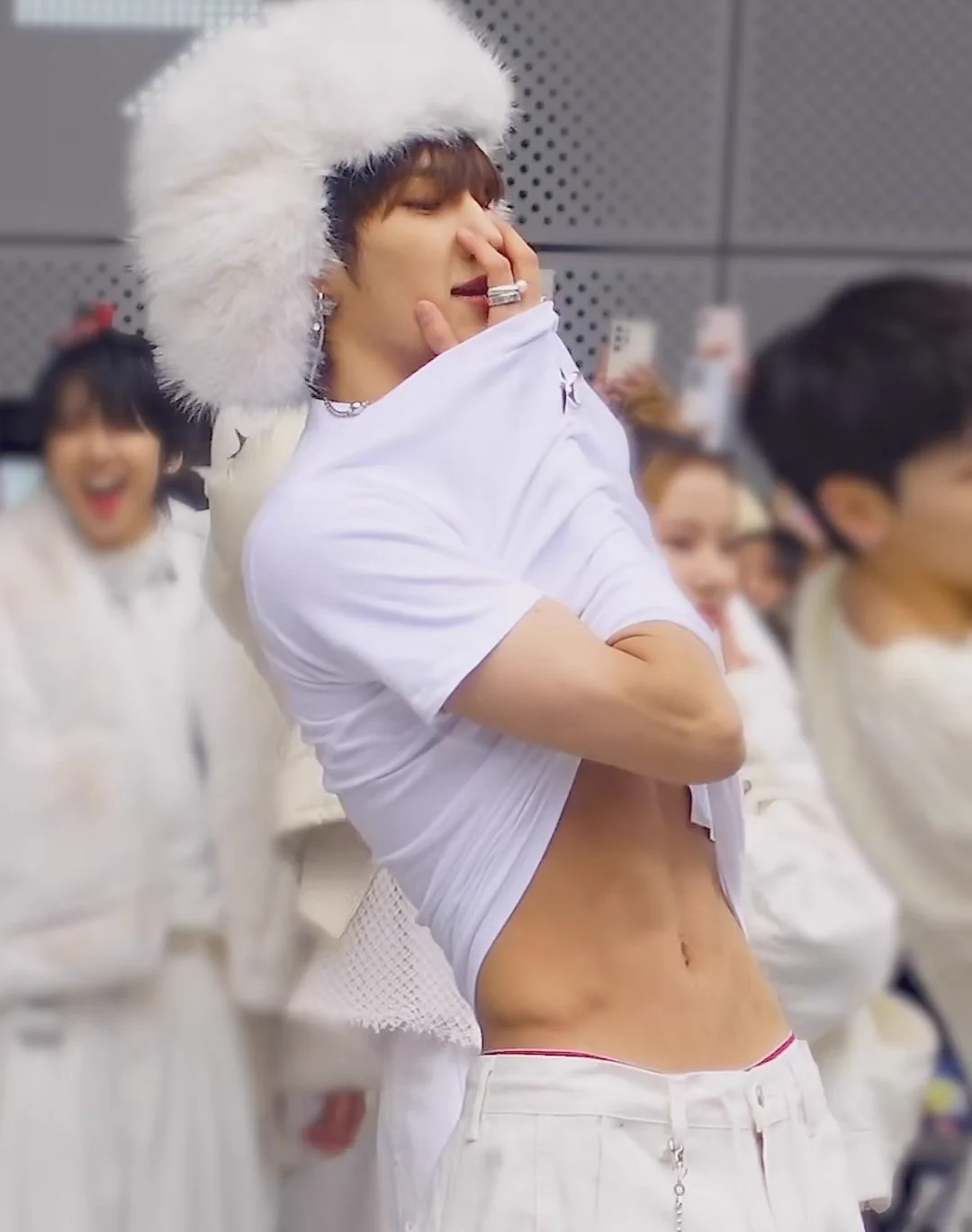 Legendary Kpop Abs ♂️ on X: 