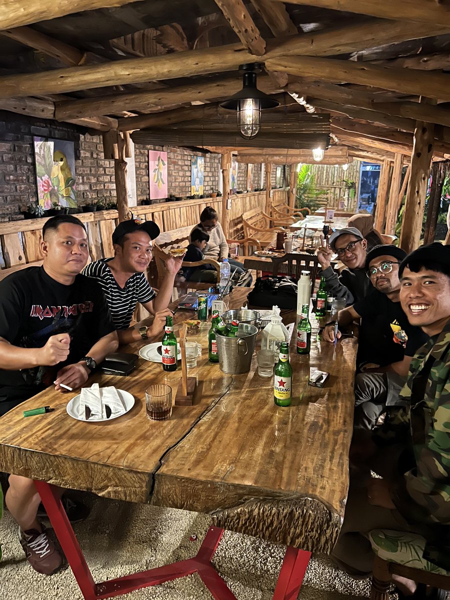 Sebagian kecil Konco-konco minumku 🍻🍻 haturnuhun kedatangannya jumat lalu..