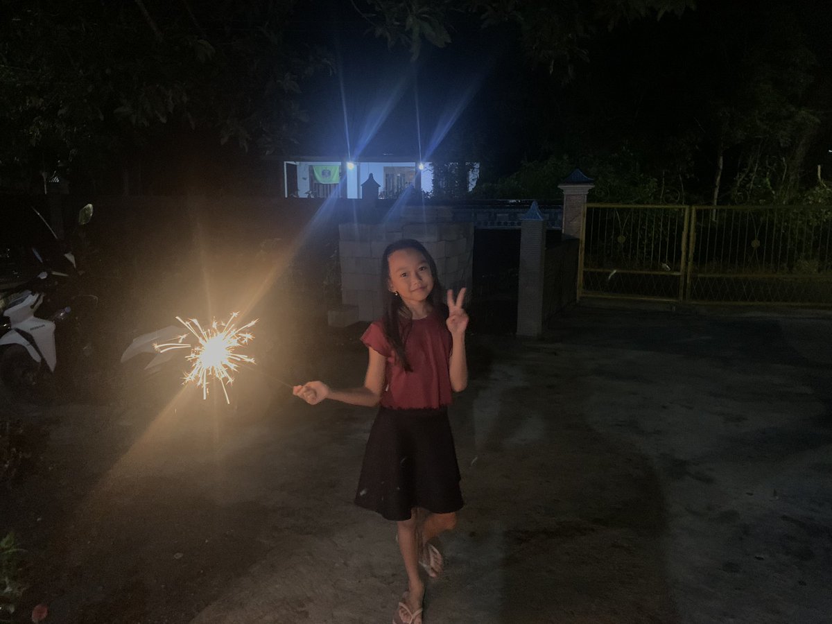 maskris_id's tweet photo. Terima kasih 2023.. ☺️ https://t.co/mUQvBsCDnX