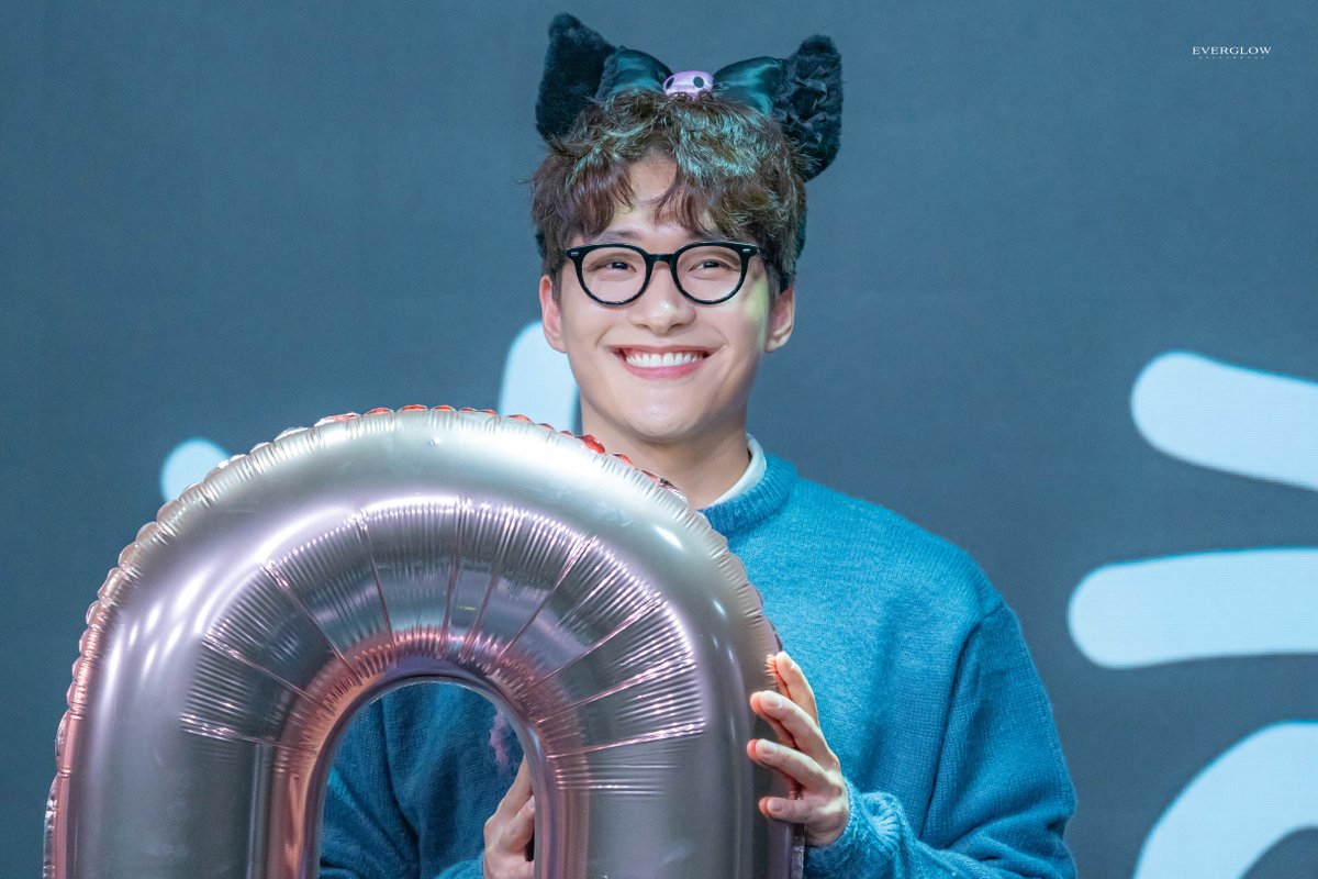 𝑬𝑽𝑬𝑹𝑮𝑳𝑶𝑾 tweet media