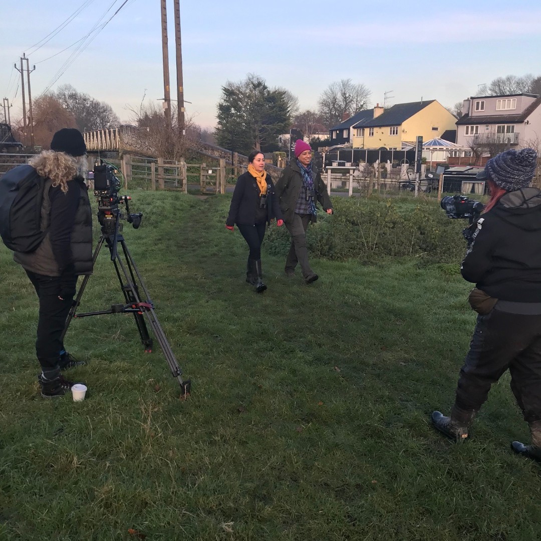 LeeValleyPark's tweet photo. 📺TUNE IN 📺 to @BBC tonight at 18:25 to catch us on Countryfile's New Year’s Eve special. Join us to learn about the history of the area and catch a glimpse of some of our beautiful open spaces  #Countryfile #LeeValley #HappyNewYear https://t.co/5t2XArFWqo