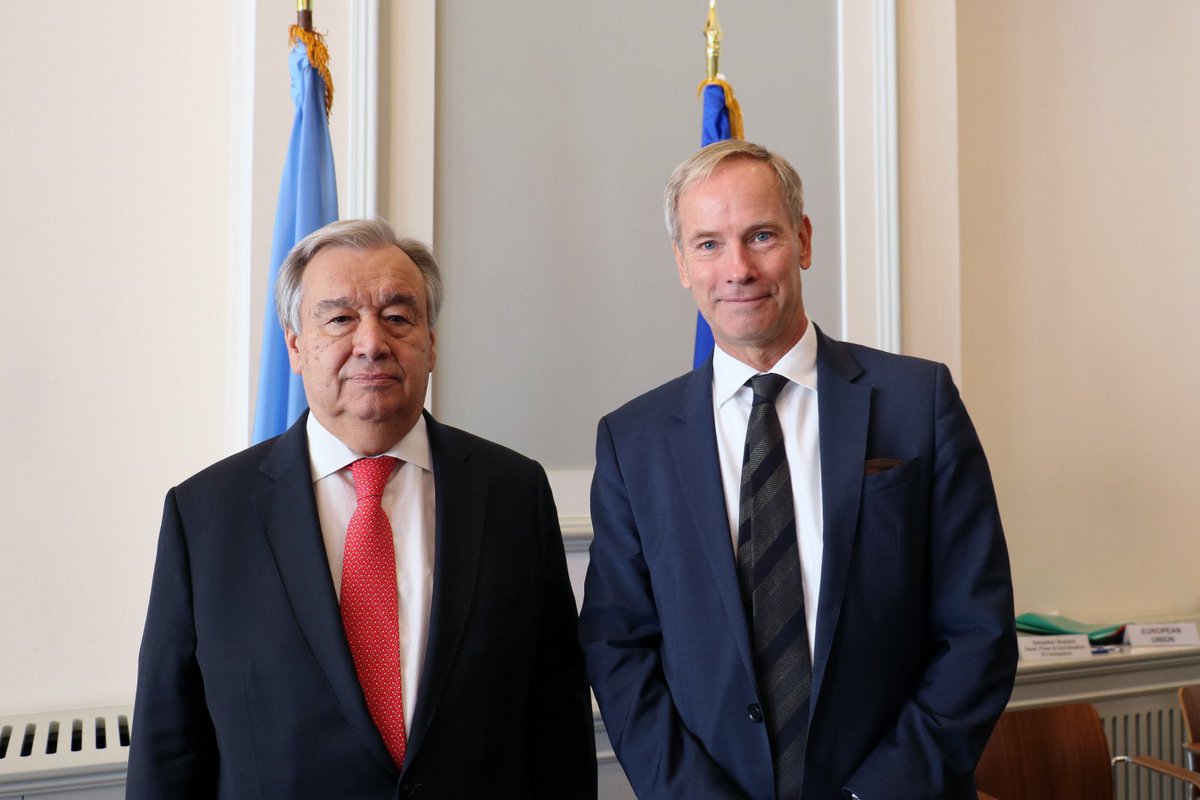 EUatUN's tweet photo. Bidding farewell to Amb @OlofBSkoog after 4 years leading the @EUatUN. 

Thank you for your leadership &amp; guidance, from shepherding historic UNGA resolutions and standing up for multilateralism and our shared EU-UN values to championing gender equality and human rights. https://t.co/Gj8uHytrx0