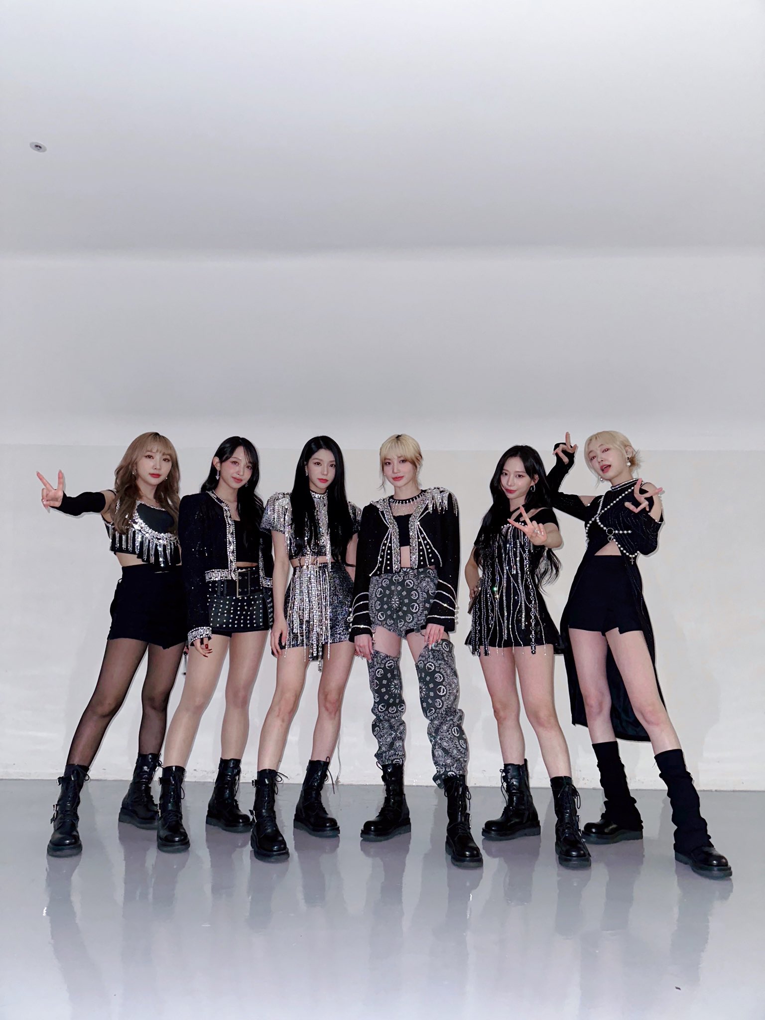 GCrpiTHXQAAQXyY?format=jpg&name=large