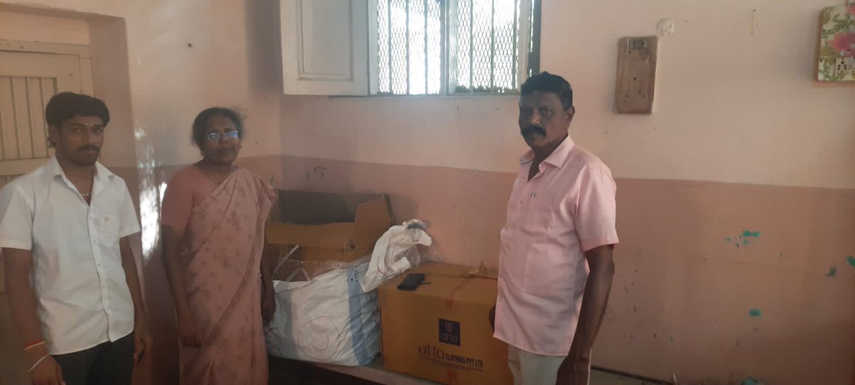 simpletrusttn's tweet photo. In December 29 2023, We (Tuticorin Flood Volunteers - Globally United), urgently sought assistance from Shri. S. Ramesh, MD of Pothys, for flood-affected families. Responding promptly, Shri. S. Ramesh assured swift action, committing to provide the necessary clothing. The volunteers specified requirements: 260 sarees and nighties for women in Ottapidaram Taluk, Thuppasipati, and dresses for 196 girl children at Punidha Joseph Karunai Illam in Tuticorin.

On December 31, 2023, the Tuticorin Flood Volunteers joyfully announced the successful distribution, reaching women, young girls, and children. This gesture of kindness brought solace and joy to a community grappling with the aftermath of floods.

Profuse gratitude was extended to Shri. S. Ramesh and the #Pothys team ( @pothysonline , @pothyspattu ) for their unwavering support. Beyond material aid, the volunteers acknowledged the emotional impact, emphasizing the gesture as a beacon of hope during challenging times. This collaboration underscored the positive impact of corporate social responsibility, transcending borders and cultural divides.

In a series of tweets, the volunteers thanked Shri. S. Ramesh for the swift response and tangible outcomes, using hashtags #TuticorinFloodRelief and #PothysSupport.  Wishing a Happy New Year, they emphasized the importance of spreading kindness with hashtags #NewYear2024 and #KindnessMatters.🙏🙏🙏

In conclusion, heartfelt appreciation was extended to the on-field and online volunteers whose dedication and tireless efforts were integral to the initiative's success. Their collective commitment exemplifies the transformative power of collaboration, illustrating that positive change can be achieved when individuals come together for a common purpose. 

@ram_krish09 @therinjukonga @Nathan_Senthil @Munishbheemji @pmpitchai123  @UmaRenuga @Ragavendirakuma @Pradeep01R
 @ThamizhanSelvan   😍🙏

#Tuticorin #Tuticorinflood #TuticorinRains #pothys #volunteers