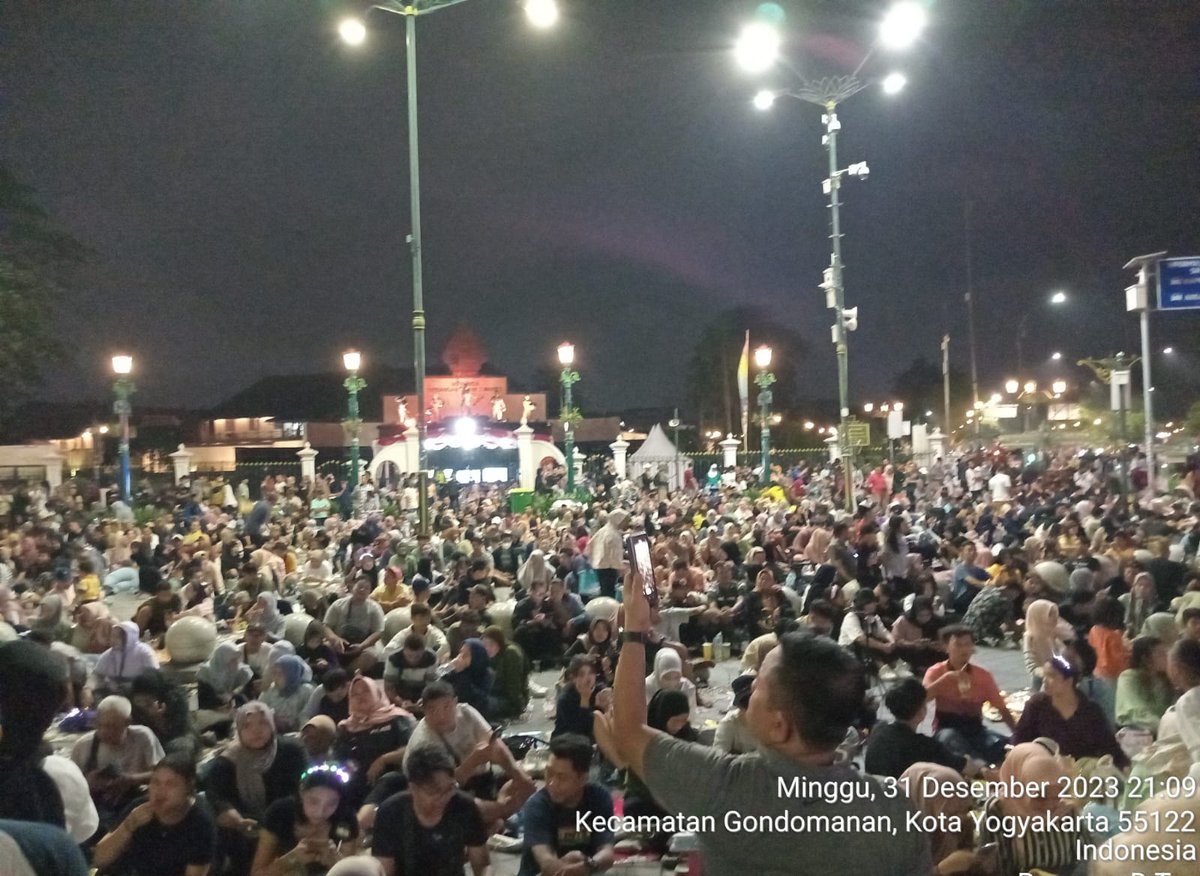 Nol Km Yogyakarta tweet media