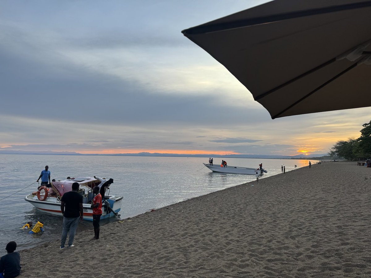 itourtanzania's tweet photo. Beautiful Matema beach, Kyela, #Mbeya , Tanzania. #VisitMbeya #VisitTanzania #BeautifulAfrica https://t.co/JxfVU7Bxxa