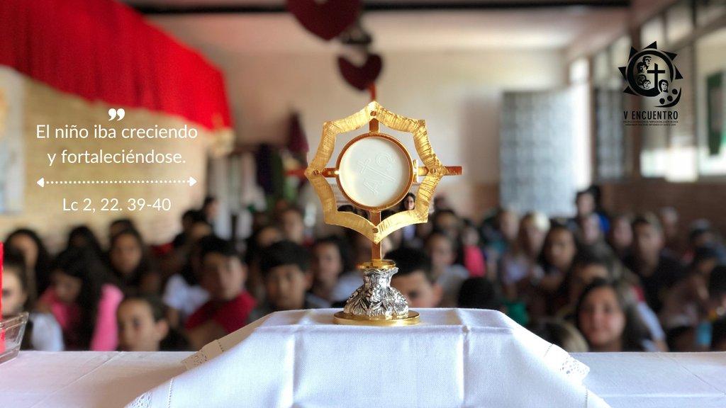 Fiesta de la Sagrada Familia

El niño iba creciendo y fortaleciéndose. 
Lc 2, 22. 39-40

l8r.it/qGIP

#lecturasdeldía #lecturasdeldia #biblia #catolico #catolicos #salmo