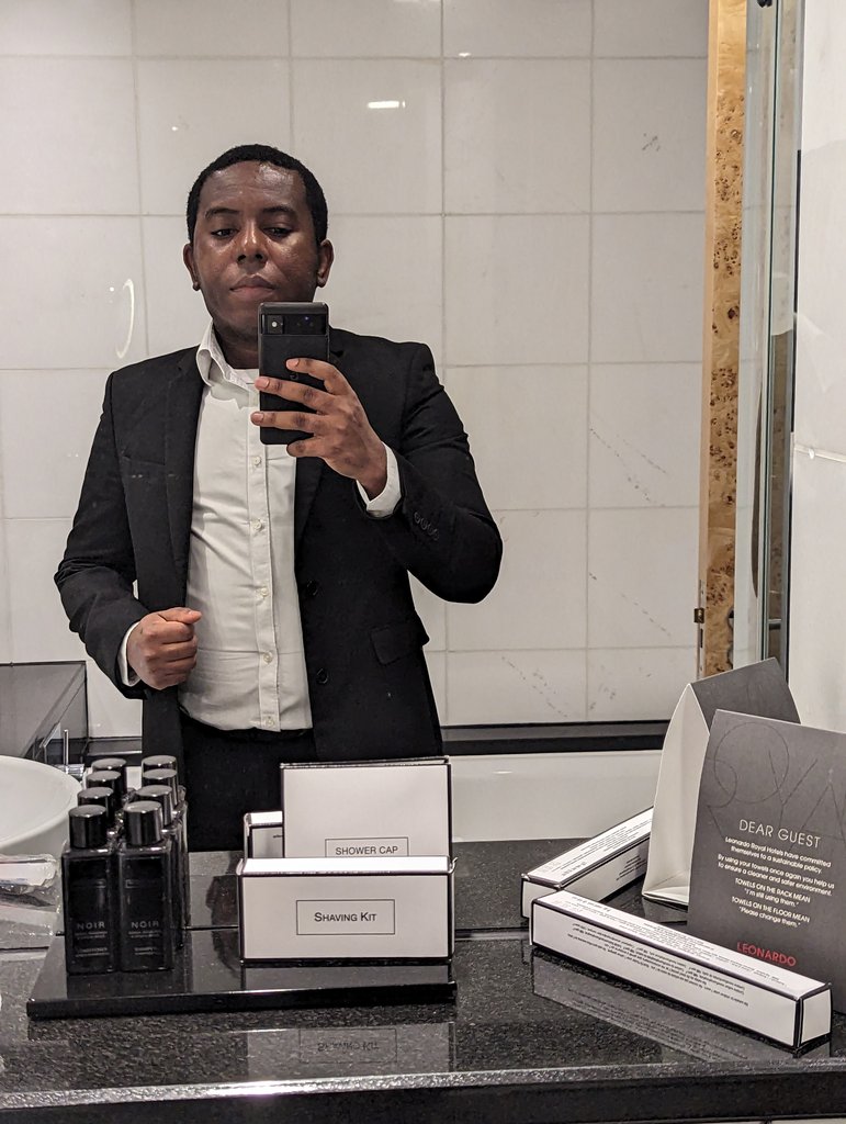 AgbogaVictor's tweet photo. Key lessons from 2023:
🪔Where intelligence can't take you, perseverance will
🪔Community is sometimes exaggerated. Know when to stand alone
🪔I outgrow people, especially when our tenets no longer align
🪔It's better to be right than popular
🪔Every problem has an expiry date. https://t.co/IWi3Hh0uJ1