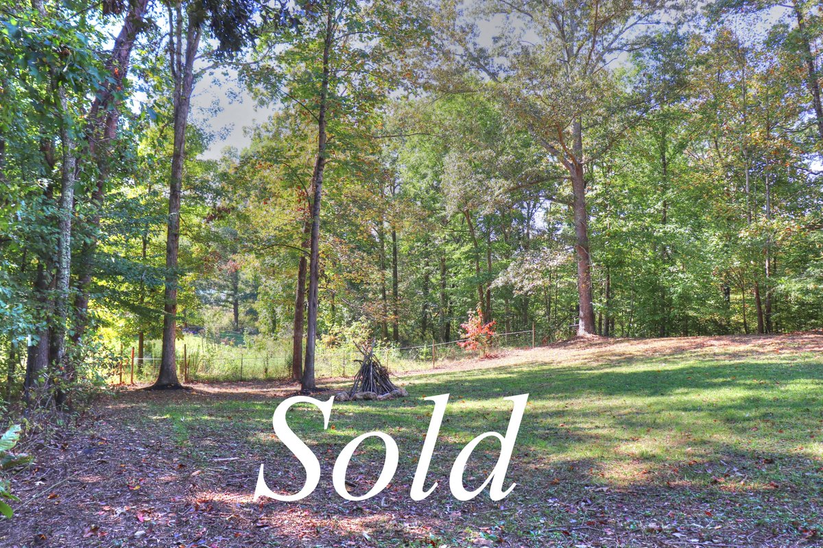 #SOLD
#CONGRATULATIONSTOALL
#UNRESTRICTEDACREAGE
#1058NUnionGroveRd #Friendsville #Tennessee 
#level #cleared #matureoaktrees #Electricity #publicwater #septicsystem
#Details link.flexmls.com/1r6oqdrgrf5l,16
#Virtualtour app.videofizz.com/vid/C43bw1XMsS

#unitedrealestatesolutions