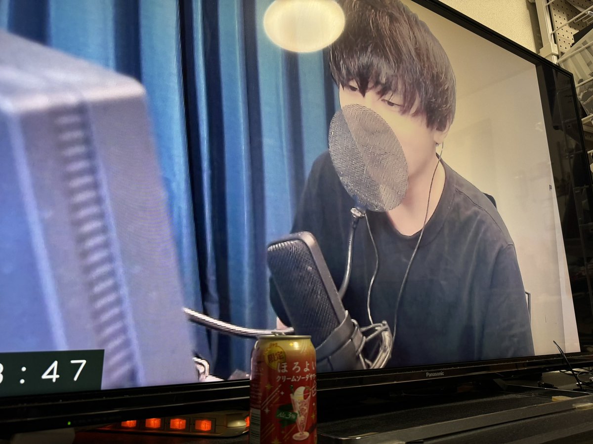 ktexpress22's tweet photo. 年越し大画面じゃい https://t.co/Sq7dgFYtXq