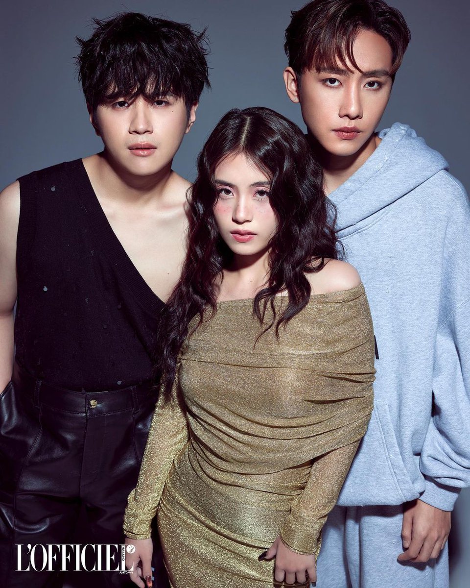 _TipsyGnome_'s tweet photo. They're soooooo good-looking 🔥🖤💖💚
#เพื่อนผมมีมรดกเป็นโฮมสเตย์ครับ
#EscapeToHomestay
#MSIWAT
#PlanRathavit
#FondBNK48 https://t.co/OaeAJii6Vs