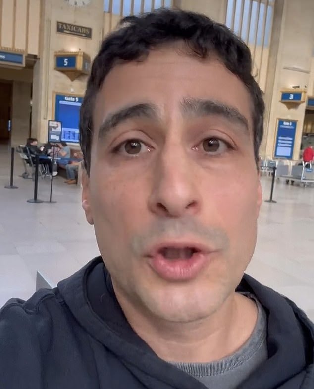 StopAntisemites's tweet image. Journalist Aaron Maté is a grotesque rape denier.