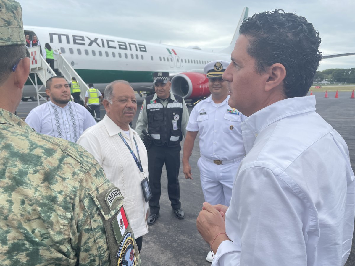 Con la apertura de una nueva ruta de Mexicana de Aviación al aeropuerto de Chetumal, la Ocupación Hotelera en el sur de Q. Roo se Incrementará hasta un 25%, considera el presidente de la Asociación de Hoteles del Centro y Sur, Raúl Andrade Angulo.