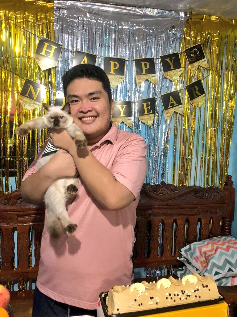 jkmv30's tweet photo. Happy New Year, Everyone! ft. Daichi na napilitan 🙄 https://t.co/ARNfk8jOK4
