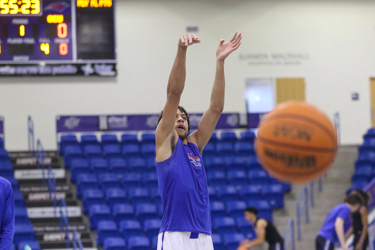 LCU_ChapsMBball tweet picture