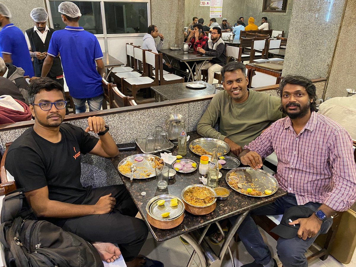 sathyan's tweet photo. @vasanthvelumani @madhanb @vasanthvelumani Post Hyderabad Launch https://t.co/XbppGLNn3L https://t.co/bzMpGsgghJ