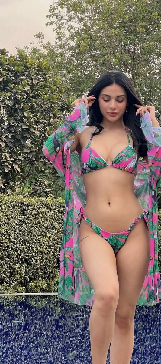 GCs2XdyaYAAhLhx?format=jpg&name=medium