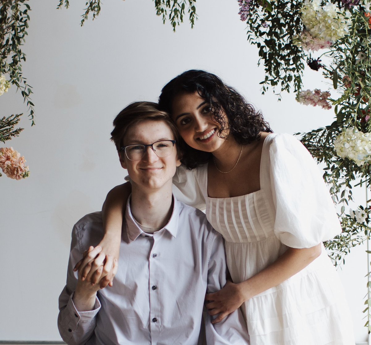 MayhueMusic's tweet photo. 2023: got engaged, first label release, moved to chicago, and started a new gig !!!!!! https://t.co/ZhpdfxI9A0