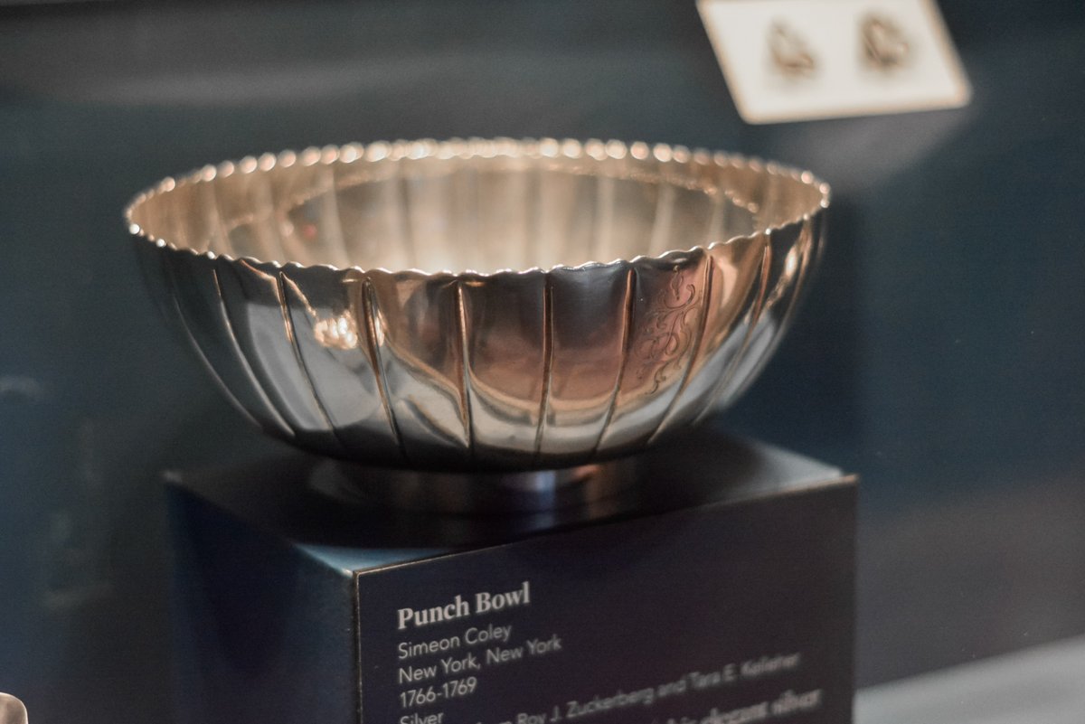 It's #NewYearsEve, which calls for a bowl of punch! 🥂 Punch was a popular 18th-century party drink. London-trained silversmith Simeon Coley made this silver punch bowl, on display at the Museum, in New York around 1766. See it on your visit in 2024: bit.ly/34CiSxy