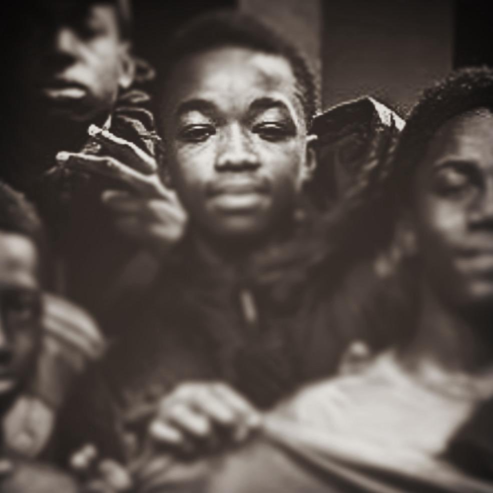 CerfiaFR's tweet photo. 🕊️🇫🇷 DRAME | Sékou #Diaby, 13 ans, fervent supporter du #PSG, a été victime d'une crise d'épilepsie dans les tribunes du Parc des Princes lors du match PSG-Nantes. Il avait été transféré à l'hôpital et a succombé à sa crise samedi dernier. (Proche à Cerfia) https://t.co/EXjcZYBWW4
