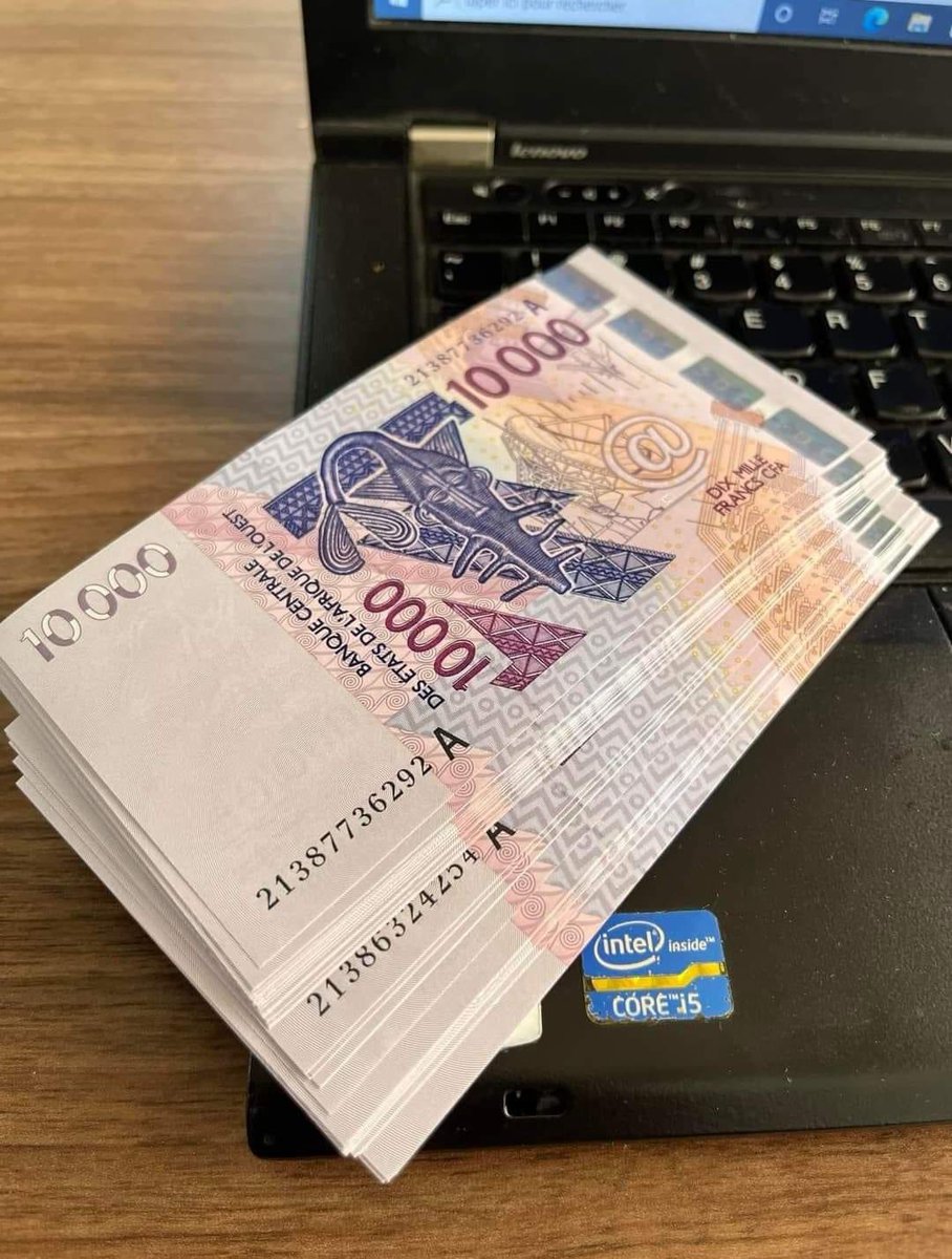 RenAssur's tweet photo. Encore 30k pour la personne qui trouve la question suivante :  

Si la lettre H dans le mot Homme signifie honneur que signifie alors la lettre F dans le mot Femme ? https://t.co/RYLUbTyQiD