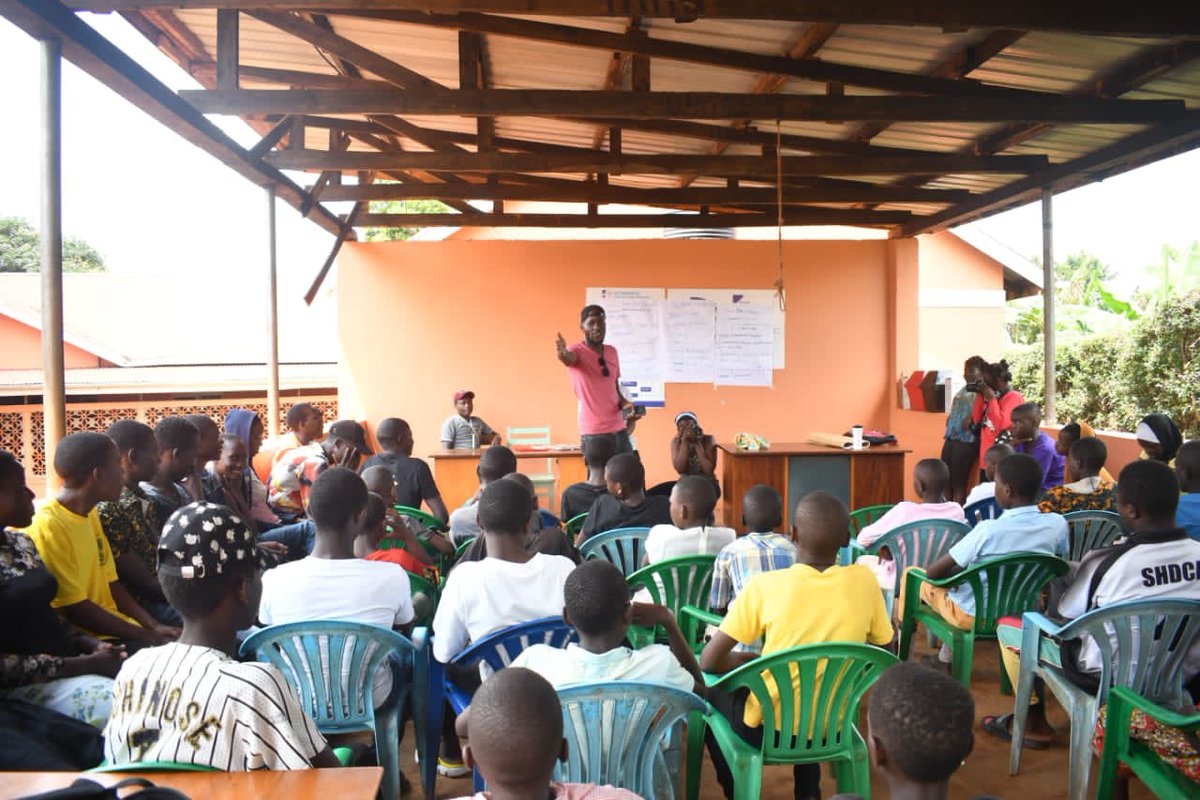 MageroAbraham's tweet photo. Looking at 2023, made some new friends lyk @KevinBlessing13 😊, strengthened old friendships lyk @felixadvise , counselled &amp; encouraged over 200 young boys &amp; girls and trained &amp; skilled over 1,000 youths in Busoga region. It’s been a good year, looking forward to a blessed 2024! https://t.co/OH7AxOqW99