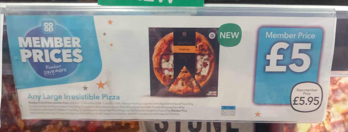 DanielleWood375's tweet photo. Staying in for New Years Eve? Why not treat yourself to one of our Large Irresistible @coopuk Pizzas! Just £5 for members! Oh and if you still need some tipple for tonight, we are well stocked with Prosecco just £6.50 for members. @coopuk Kingsway open until 8pm tonight! https://t.co/rUSH1R7foU
