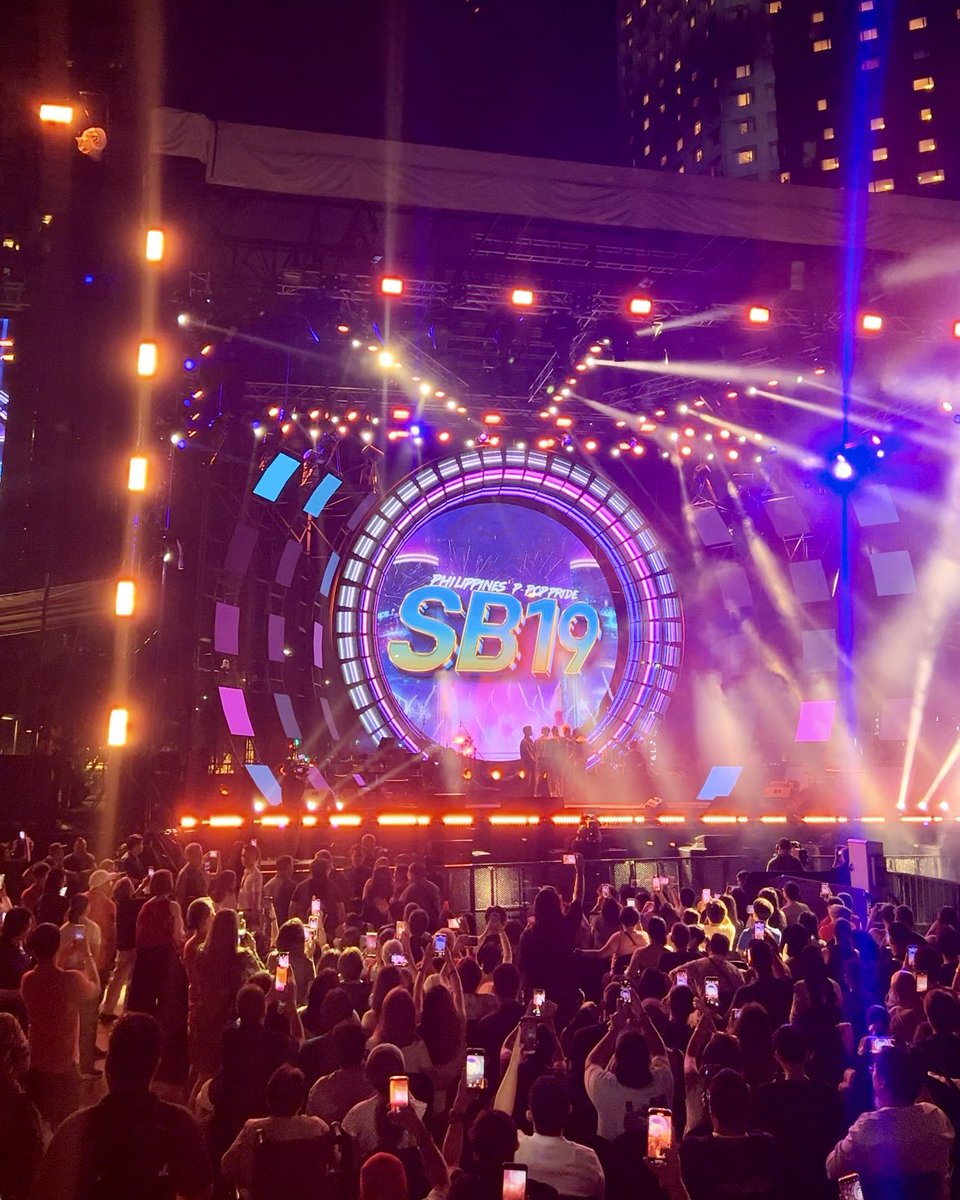 Make It Makati (@makeitmakati) on Twitter photo The Philippines’ P-POP PRIDE, the multi-awarded and unbeatable <a href="/SB19Official/">SB19 Official</a> truly fired up the stage tonight here at #AyalaAvenueNYE2024! 😍🔥🙌🏻 #MakeItMakati The Philippines’ P-POP PRIDE, the multi-awarded and unbeatable <a href="/SB19Official/">SB19 Official</a> truly fired up the stage tonight here at #AyalaAvenueNYE2024! 😍🔥🙌🏻 #MakeItMakati