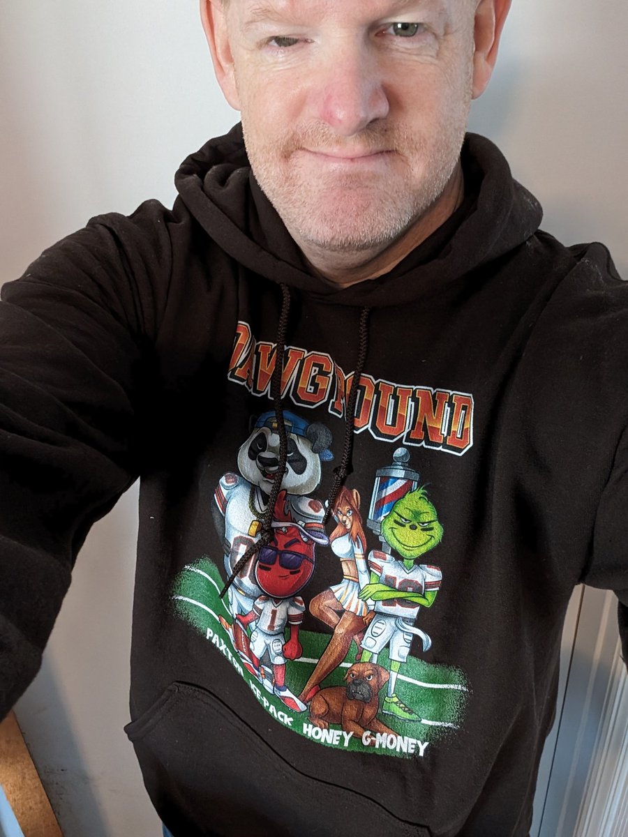 gkerswell's tweet photo. Thanks @Gbush91  Our Xmas was delayed but a great present!! Go Browns!! https://t.co/Jf0hd6BYWE