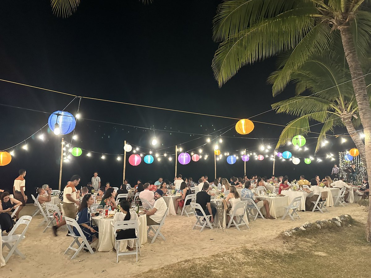 lolanadan's tweet photo. HAPPY NEW YEAR from Two Seasons Coron Island Resort, Palawan, Philippines 🥳🥳🥳 https://t.co/BKXVdP8tlp