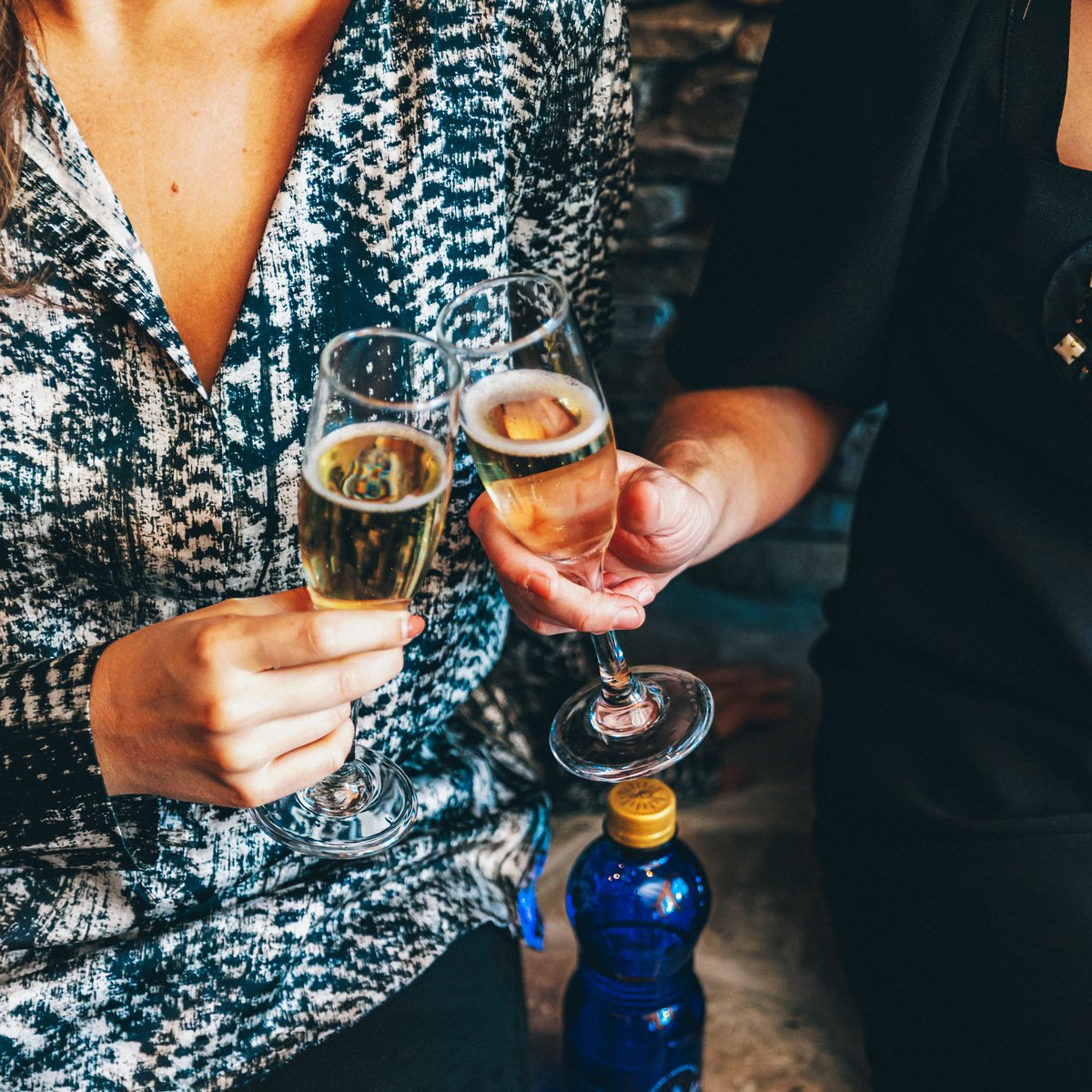 splendor_water's tweet photo. Closing the chapter on a well-hydrated year! 🥂 💦  Thank you for making 2023 amazing! As we toast to an amazing year, get ready to elevate your well-being with Splendor Water in 2024.

Celebrate here ➡️ https://t.co/06XdJgiK5G https://t.co/VvSkkqK9s1