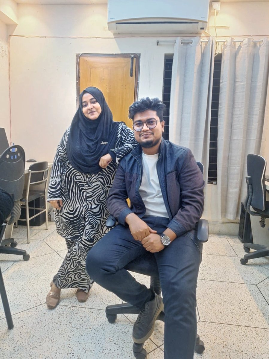 BAPPY____'s tweet photo. Grateful for an incredible 2-year journey at Pixoid IT! Today marks my last day, and it's bittersweet. Huge thanks to this amazing team for all the memories and support. Specially Nahid Vaia, Nadia Apu, Sumon Vaia,Noor Vaia, Tanha, Shamim Vaia, Anika Apu. Already missing each one https://t.co/AkL3crzTCN