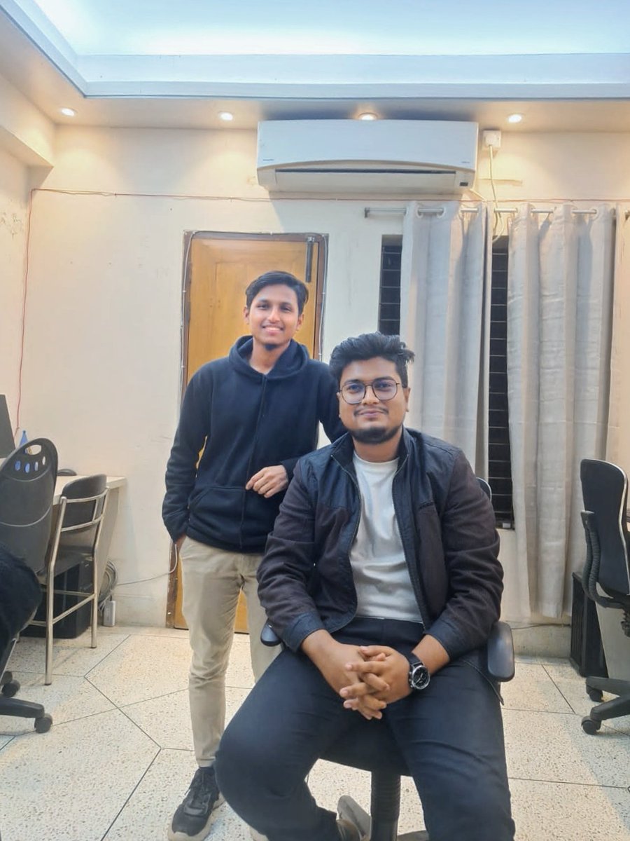 BAPPY____'s tweet photo. Grateful for an incredible 2-year journey at Pixoid IT! Today marks my last day, and it's bittersweet. Huge thanks to this amazing team for all the memories and support. Specially Nahid Vaia, Nadia Apu, Sumon Vaia,Noor Vaia, Tanha, Shamim Vaia, Anika Apu. Already missing each one https://t.co/AkL3crzTCN