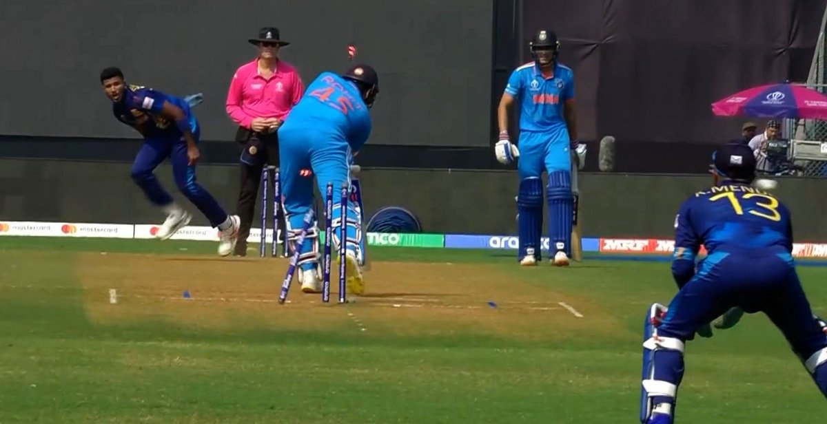 reading_cricket's tweet photo. 7 photos that defined #Cricket in 2023 - A subjective list, ranked.
#CricketTwitter 

7. Madushanka bursts into the world stage with a peach https://t.co/l6ccnjCVI2