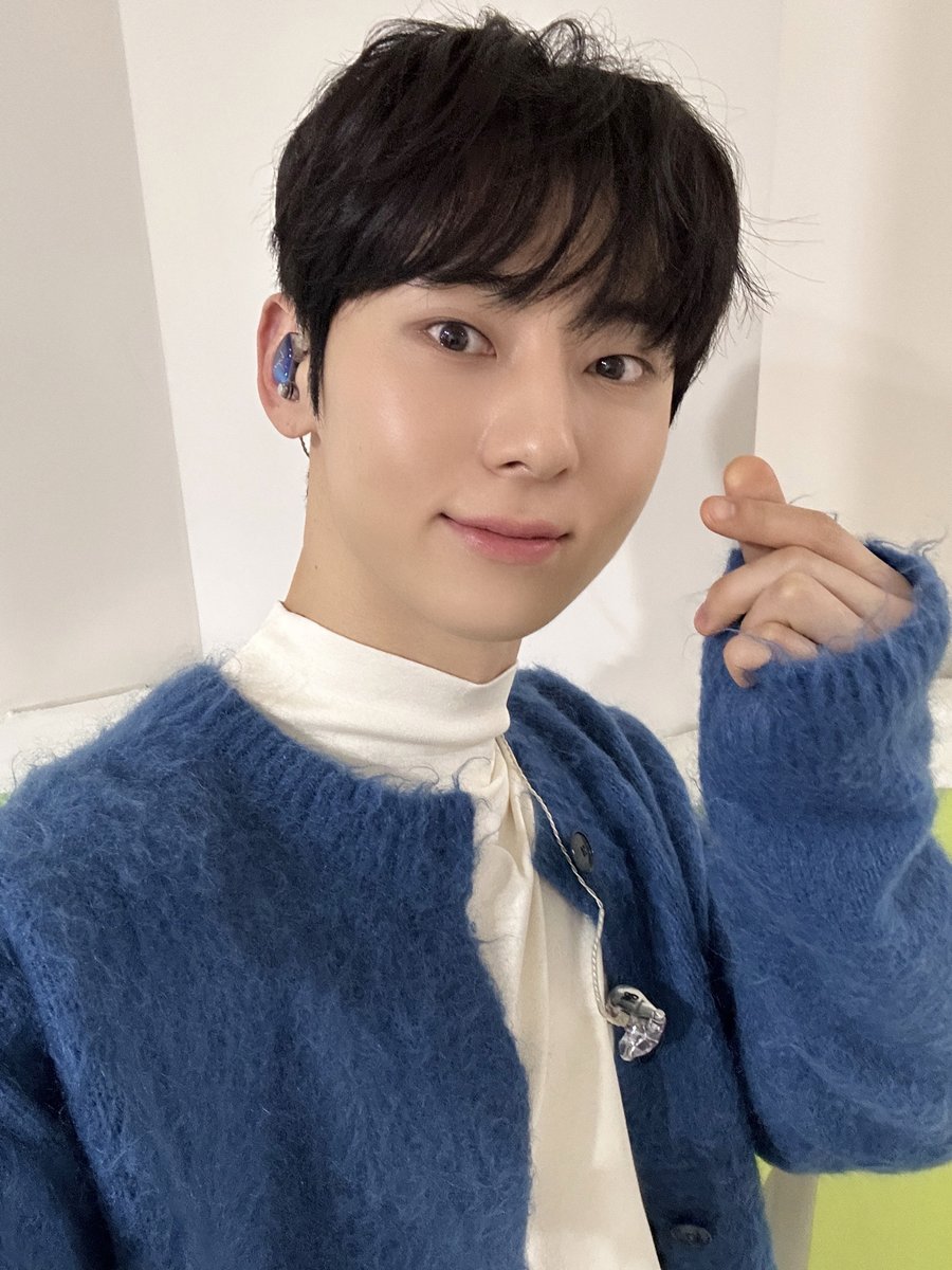 MINHYUN_PLEDIS tweet picture