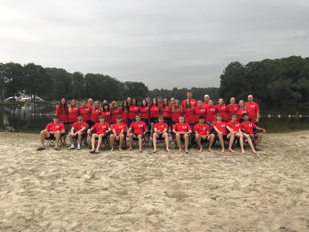 DevonportRoyal's tweet photo. DRSA 2023 - Happy New Year #mastersswimming #swimming #paraswimming #openwaterswimming #waterpolo https://t.co/cF2JeGdLxa