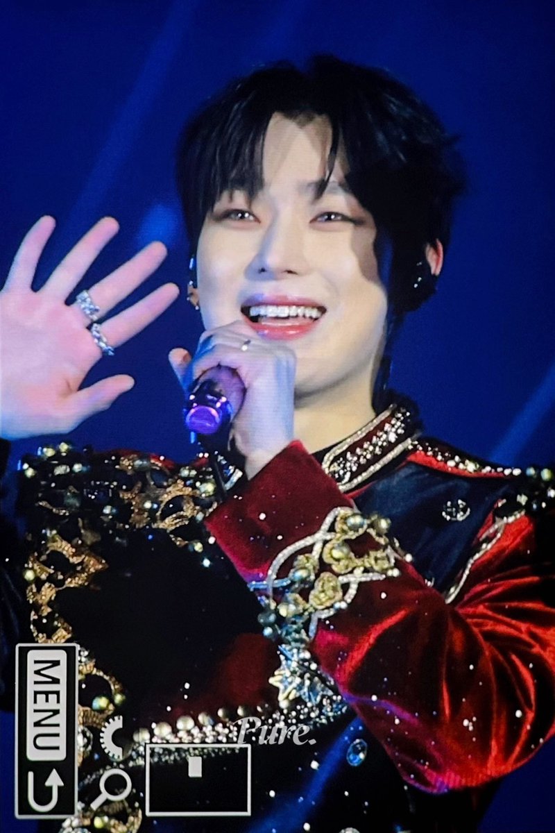 pure030624's tweet photo. 240101 가요대제전
선우야 새해 복 많이 받아!!💕💕
#ENHYPEN #엔하이픈 #SUNOO #선우 #ソヌ https://t.co/sXp91wvwtd