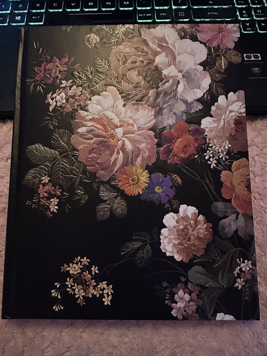 ELDowney_'s tweet photo. I hope everyone has a Happy New Year that’s filled with laughter and love and prosperity you deserve! One of my NY resolutions is to start journaling every day again! But… Anyway… Be safe tonight, lovelies, okay? #NewYear2024 #NewYearResolution2024 #writerscommunity https://t.co/szNA1b6HsL