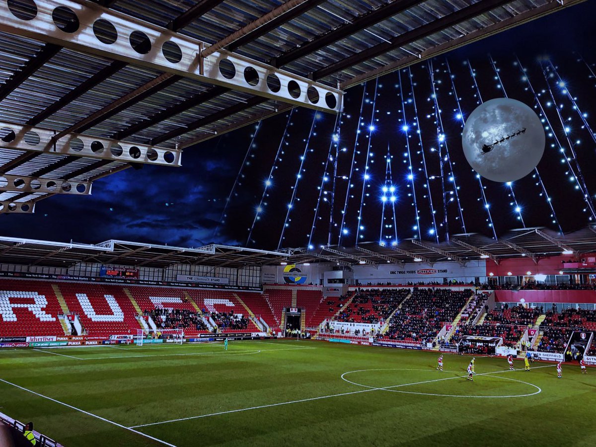 Happy New Year to all the Rotherham United fans! Wishing you a year filled with health, love, victories, joy, and endless football excitement. See you soon 😉 🎉⚽ #UTM #rufc