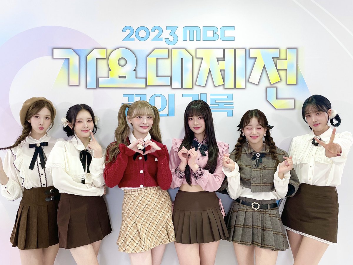 STAYC(스테이씨) tweet media