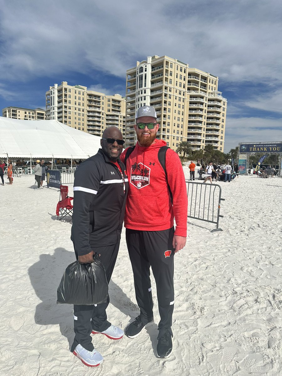 Was fortunate enough to be able to hang out with some of the outstanding student-athletes I have honor of working with, during bowl week. Beat LSU. #badgers #OnWisconsin