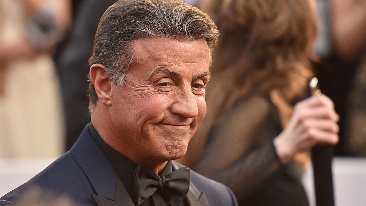 patobonato's tweet photo. “El contenido LGBTQ es basura que solo busca complacer a una minoría ruidosa y ofender a la mayoría silenciosa.”
Sylvester Stallone

Opiniones al respecto? 👇 https://t.co/4K6rpAa3pe