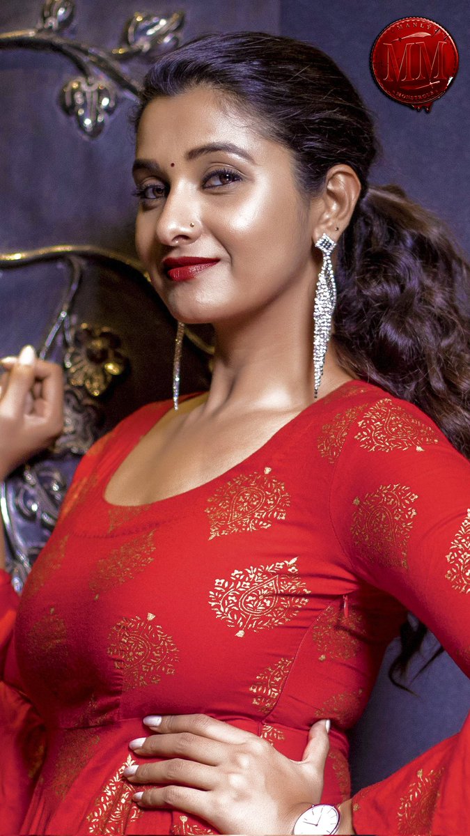 GCsJz-maYAAheSI?format=jpg&name=medium