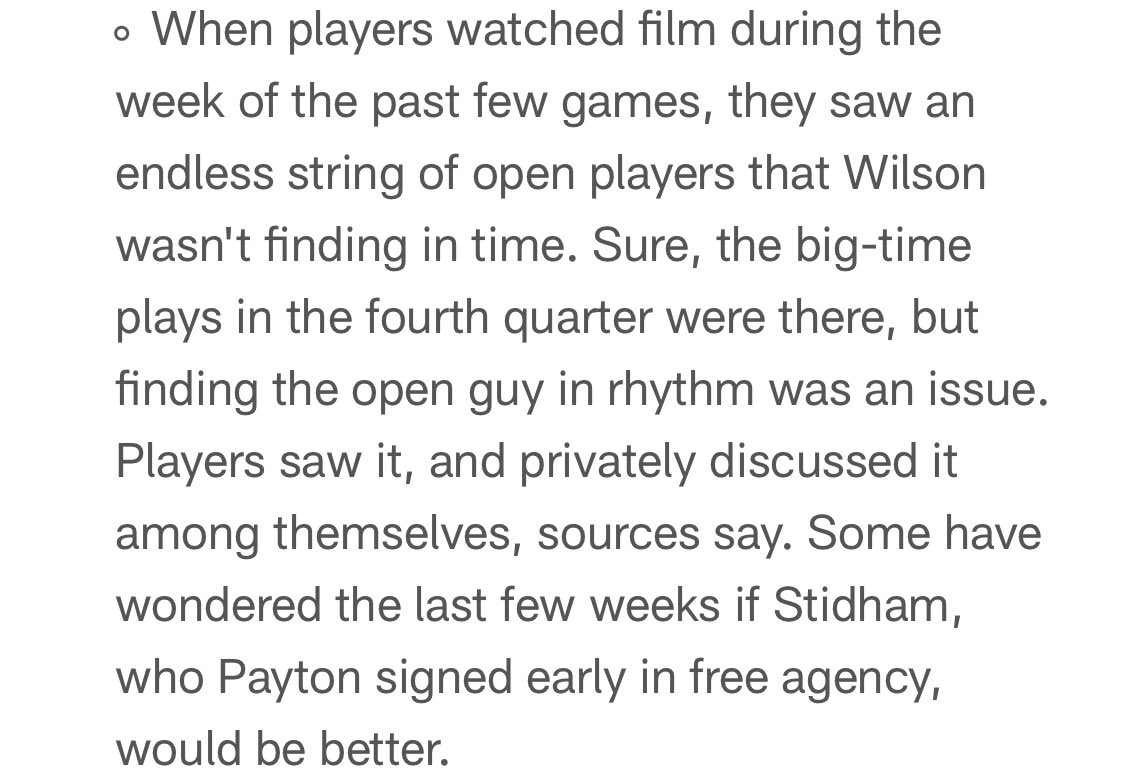 RespectMyCos's tweet photo. 😬😬😬

I was told that SEAN PAYTON lost the locker room but it looks like RUSSELL WILSON did… https://t.co/6aZl6ZJVdQ