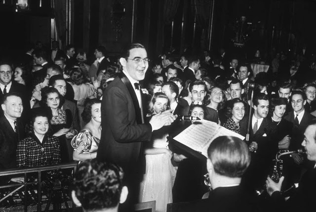 Benny Goodman and his orchestra at the Waldorf Astoria in New York City on this date December 31 in 1938. Photo by Charles Peterson. #OTD