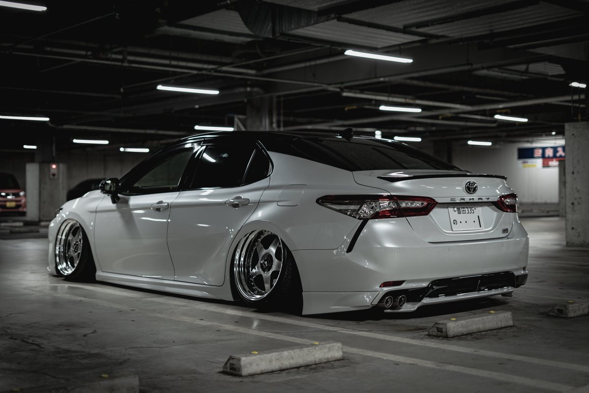 86halchan's tweet photo. 〜〜New style〜〜
・Suspension
Megan→T-demand
Rear 10°  Front9°
・New wheels
SSR Professor SP6 Under 19インチ
Rear 10J  Front 9.5J
リム幅　117mm  104mm
TRDサイドスカート外し

※純正マフラーじゃないと着地出来なかった為一旦マフラー戻しました🙄 https://t.co/mlVEi28VYT