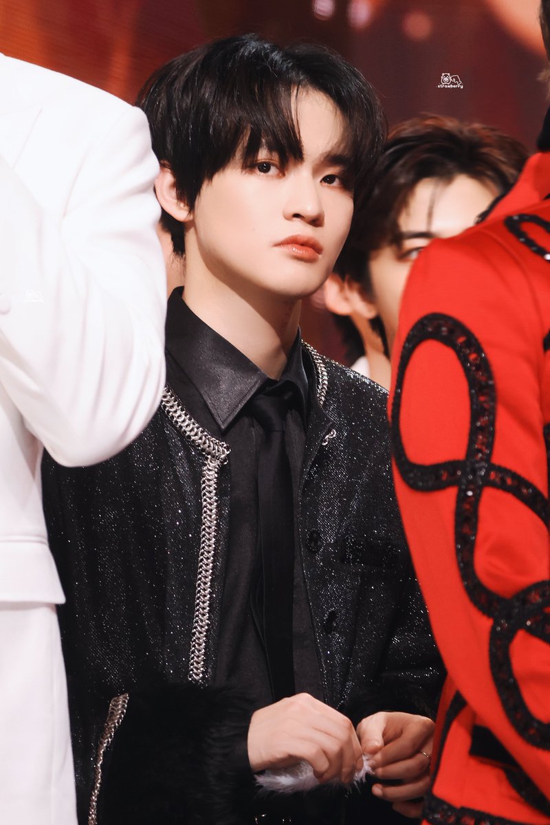 𝐒𝐭𝐫𝐚𝐰𝐛𝐞𝐫𝐫𝐲𝐂𝐡𝐞𝐞𝐬𝐞. tweet media