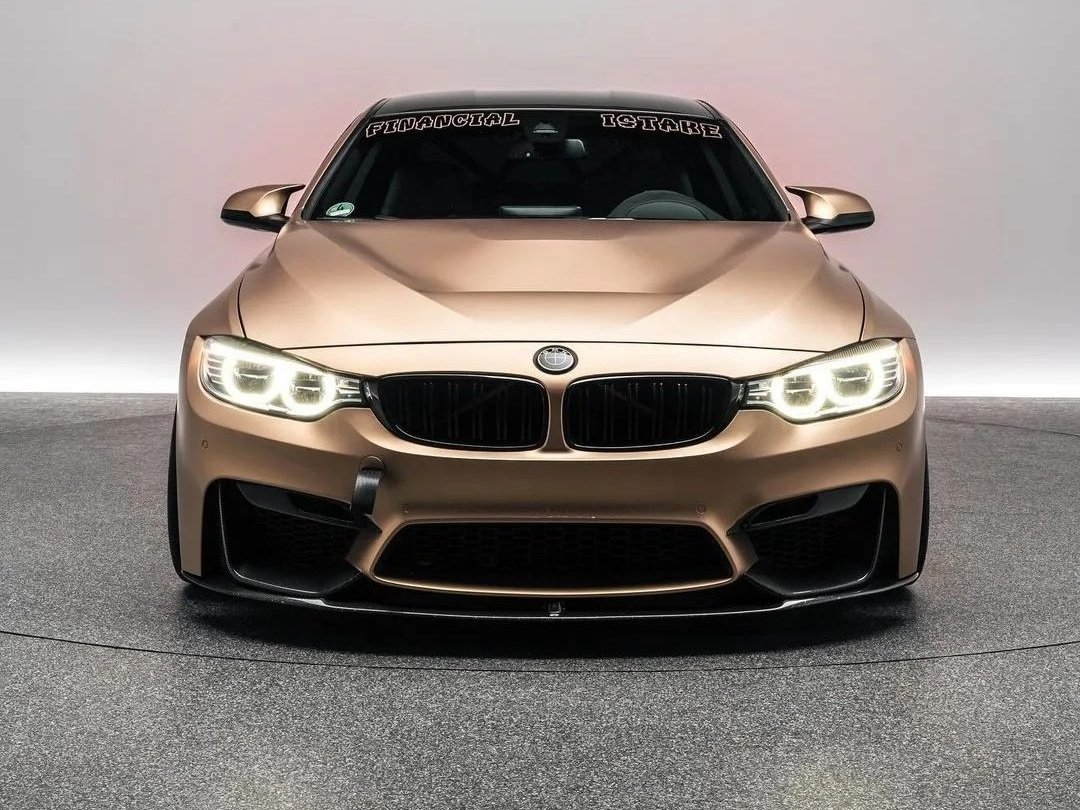 ExoticBMW's tweet photo. BMW M4 💫 https://t.co/UIAfZEZ9qd