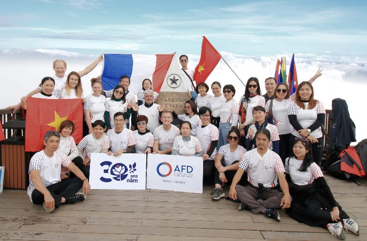 conan_herve's tweet photo. On the occasion of our 30 years of activities in #Vietnam (1994-2024) the entire team of @AFD_en and @expertisefrance in #Hanoi wishes you a very happy and beautiful year 2024 where we will always be alongside our partners @FranceAuVietnam #WorldinCommon https://t.co/OpPYPgV1SI